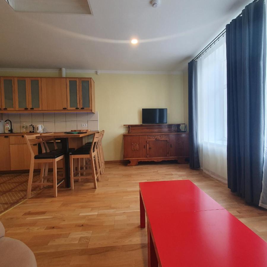 Hot Riga Ernestines Iela 7-7 Enjoy The Feel Of Home And History! Екстериор снимка