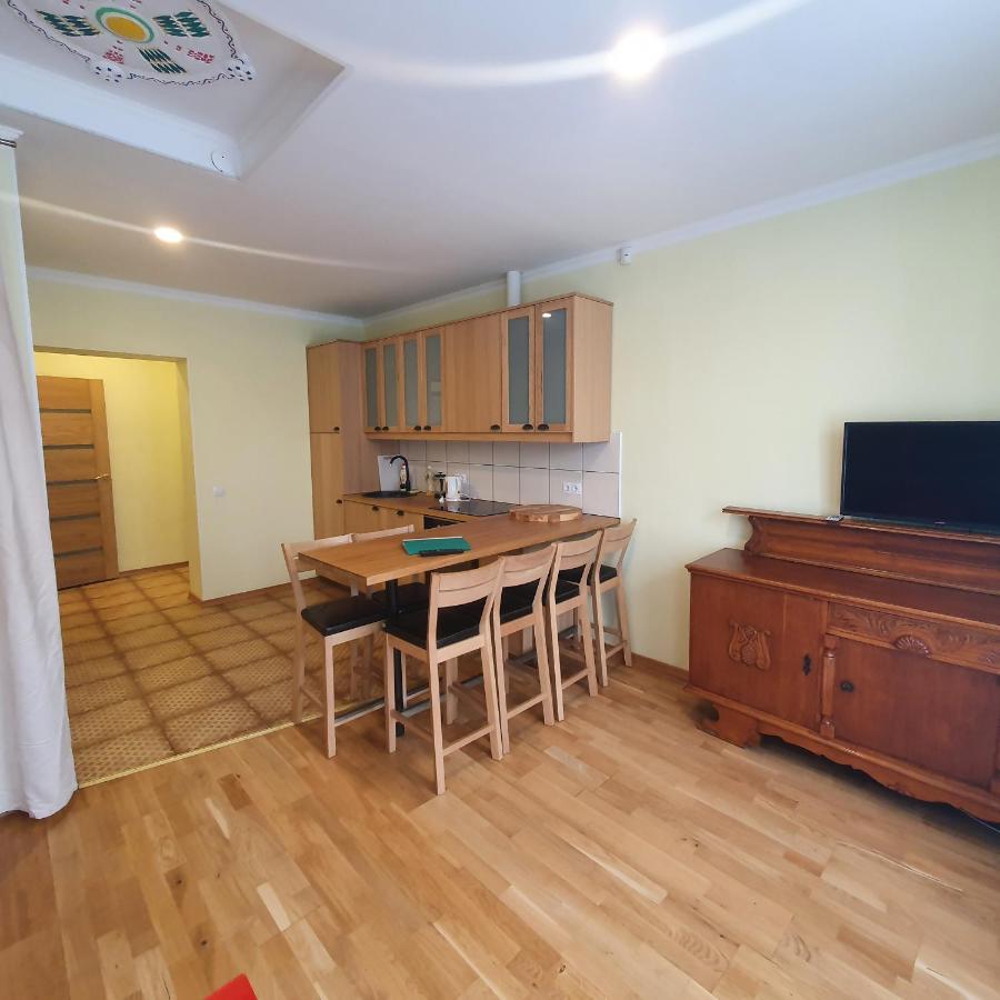 Hot Riga Ernestines Iela 7-7 Enjoy The Feel Of Home And History! Екстериор снимка